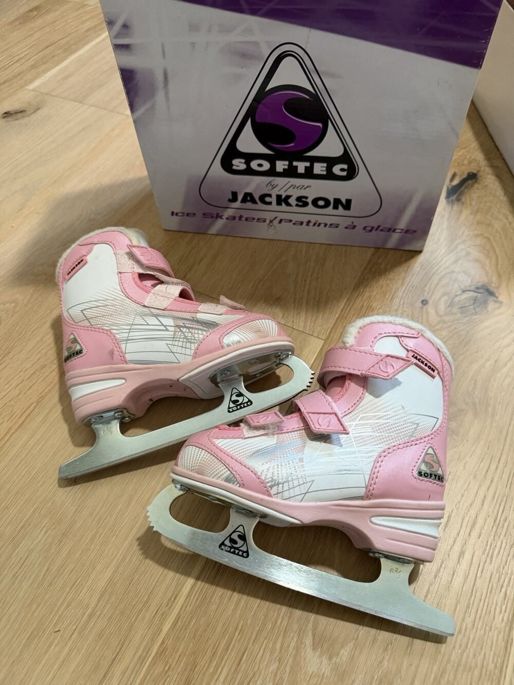 Jackson Softec Youth Pink Figure Ice Skates 10J Warm Faux Fur Lining W Box EUC